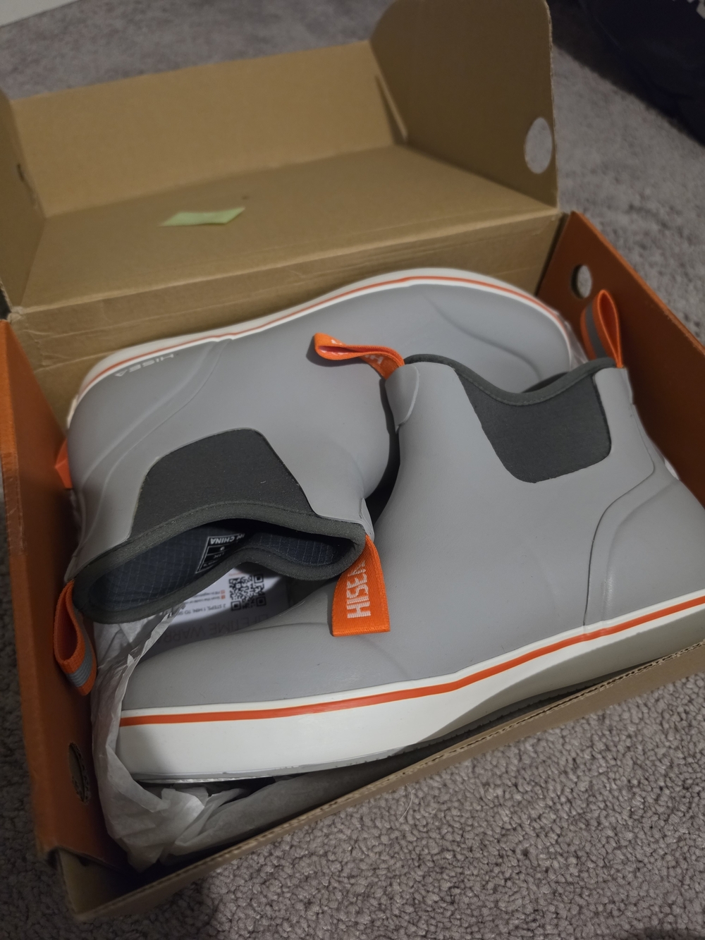 Gray Slip-On HI SEA Rain Boots with Orange Trim Womans Size 10